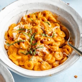 healthy spaghetti-os in a bowl